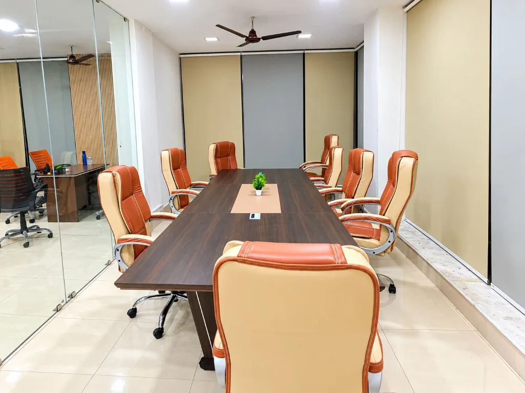 Executive Conference Boardroom for University Delegates and Seminars