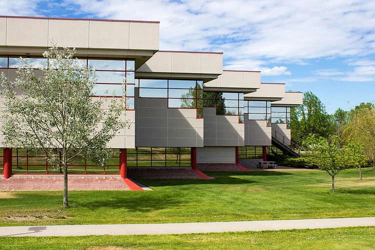 College of New Caledonia - CNC ( Prince George Campus ) Campus