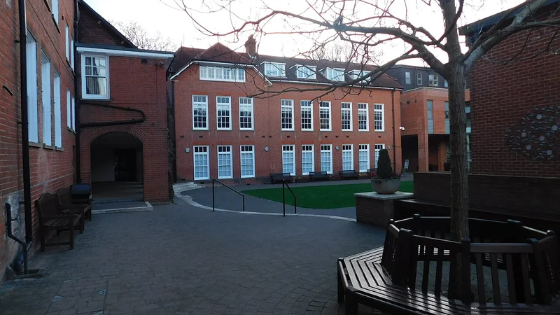 Hertfordshire International College (Navitas) Campus