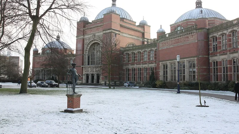 (ONCAMPUS) Aston University Campus