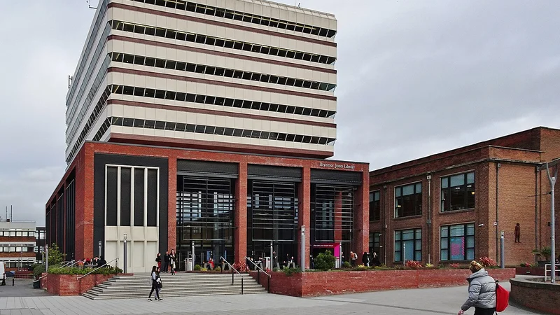 (ONCAMPUS) University of Hull Campus